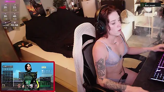 Horny Makima online show from November 8, 2025, 11:03 am