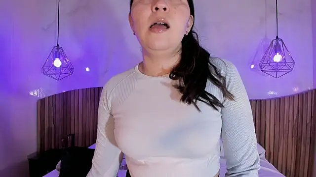 Snapshot of AlissaJoness chatting on February 2, 2026, 11:31 am AlissaJoness online show from February 2, 2026, 11:31 am