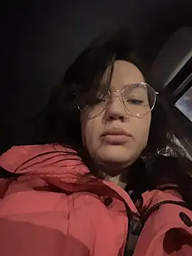 Snapshot of MeekyRich chatting on January 8, 2026, 2:06 am MeekyRich online show from January 8, 2026, 2:06 am