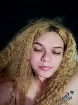 Snapshot of Monserratalexa chatting on February 3, 2026, 6:22 am Monserratalexa online show from February 3, 2026, 6:22 am