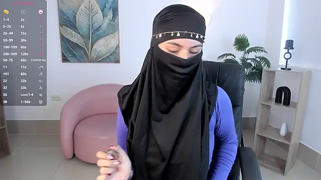 kylie soraya online show from October 10, 2025, 4:30 pm