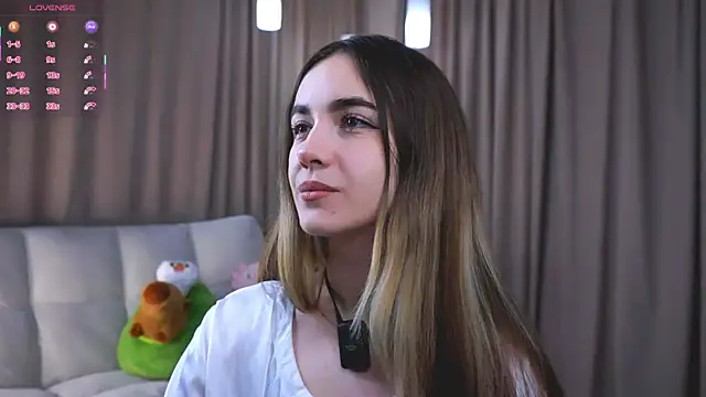 CupSizeGirl online show from September 27, 2025, 4:24 pm