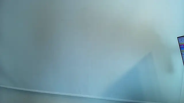  Victoria Collins online show from September 10, 2025, 10:47 am