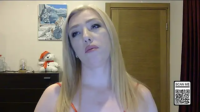 Wild Silk Desire online show from January 18, 2026, 1:58 pm