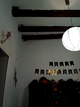 hotCOUPLEPETRA online show from April 12, 2026, 6:00 pm