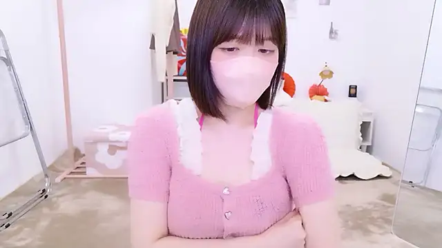 Snapshot of _suika_ chatting on April 15, 2026, 2:43 pm suika online show from April 15, 2026, 2:43 pm
