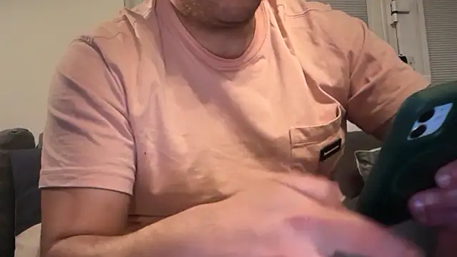 CloudyMuscleBeefy online show from April 9, 2026, 6:15 am