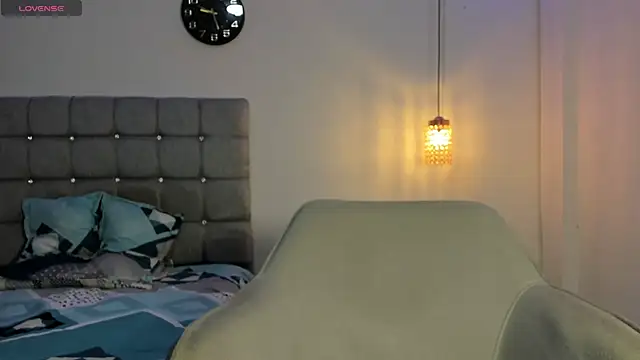 Santy Stump online show from September 20, 2025, 6:46 pm