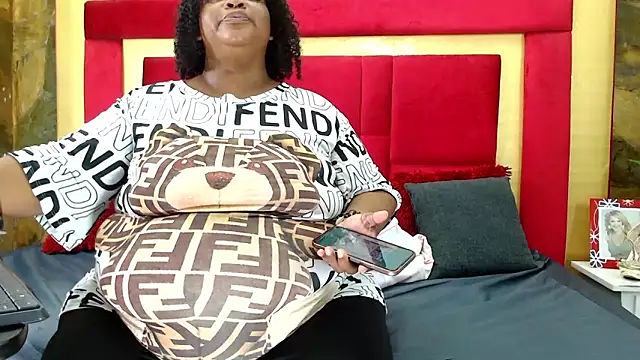 Exoticbigmandy online show from December 19, 2025, 9:39 pm