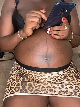 Snapshot of bignipple254 chatting on February 25, 2026, 8:08 pm bignipple254 online show from February 25, 2026, 8:08 pm