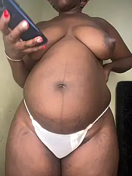 Snapshot of bignipple254 chatting on July 18, 2026, 9:01 pm bignipple254 online show from July 18, 2026, 9:01 pm