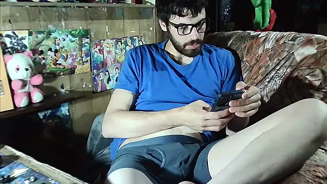 Snapshot of Angelsordemons6 chatting on July 31, 2026, 10:18 pm Angelsordemons6 online show from July 31, 2026, 10:18 pm