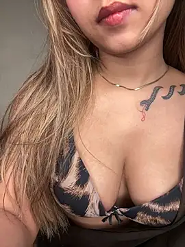 Scarlett 1819 online show from July 22, 2026, 5:37 pm