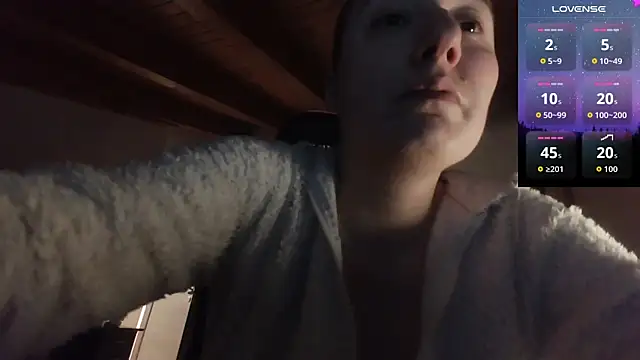 Snapshot of h4cMorganaEvelynn chatting on February 19, 2026, 10:29 pm h4cMorganaEvelynn online show from February 19, 2026, 10:29 pm