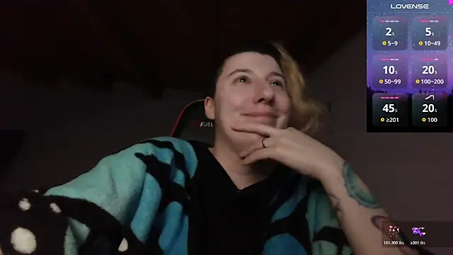 Snapshot of h4cMorganaEvelynn chatting on February 27, 2026, 11:48 pm h4cMorganaEvelynn online show from February 27, 2026, 11:48 pm