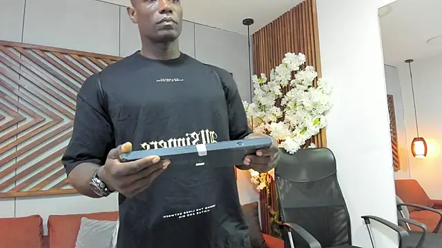 MarcusBlack  online show from November 8, 2025, 11:36 am