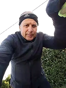 Vince072 online show from April 7, 2026, 7:32 am