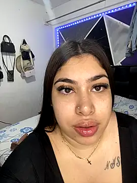 jazminslut online show from November 26, 2025, 8:47 am