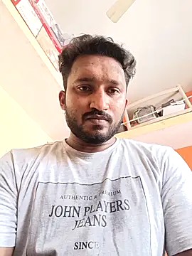 Snapshot of m_king1907 chatting on September 18, 2025, 5:10 am m king1907 online show from September 18, 2025, 5:10 am