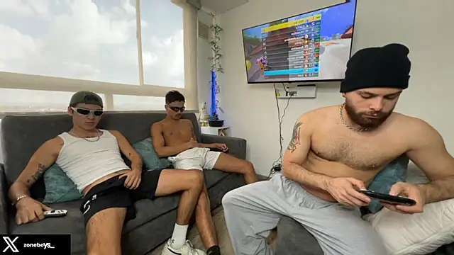 zoneboys online show from December 20, 2025, 9:17 pm