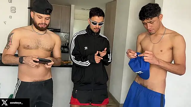 zoneboys online show from December 19, 2025, 3:14 pm