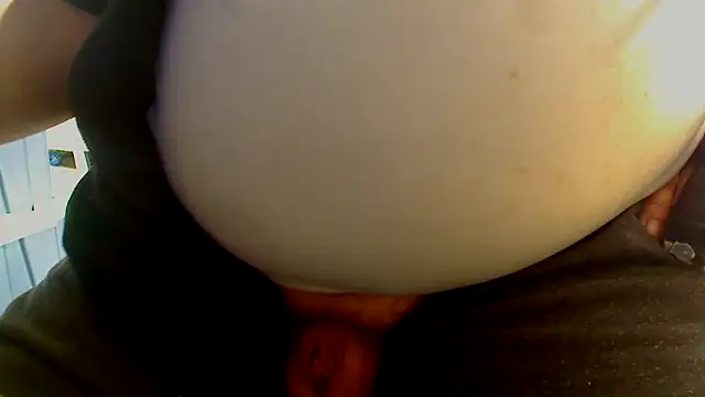 latexsub75 online show from September 19, 2025, 3:43 am