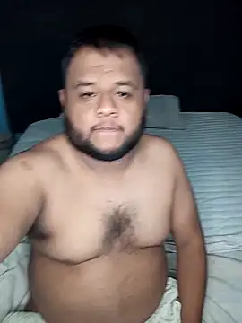 Osogaypardo online show from September 26, 2025, 5:03 am