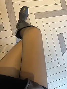 Snapshot of xiaoyuan01 chatting on February 3, 2026, 2:00 am xiaoyuan01 online show from February 3, 2026, 2:00 am