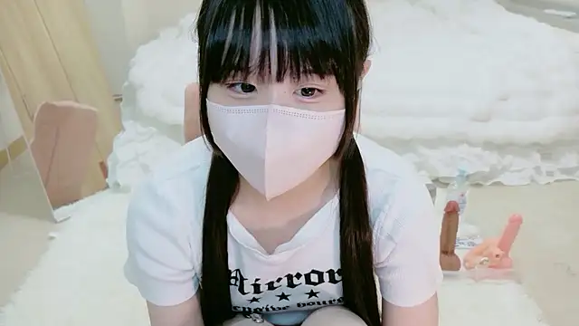 Snapshot of im_hina chatting on October 22, 2025, 1:10 pm im hina online show from October 22, 2025, 1:10 pm