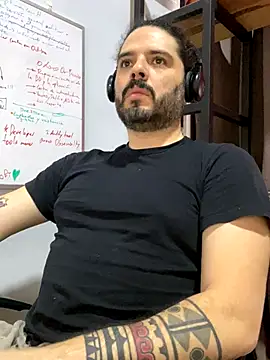 uto857 online show from October 15, 2025, 4:59 pm