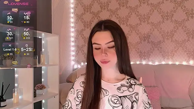 HolyMiax online show from November 29, 2025, 3:28 am