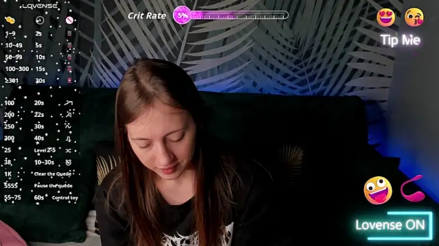 ChristyCrayme online show from April 16, 2026, 10:34 pm