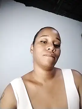 Snapshot of EbonyHorrny chatting on January 15, 2026, 2:37 am EbonyHorrny online show from January 15, 2026, 2:37 am