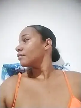 Snapshot of EbonyHorrny chatting on January 7, 2026, 6:13 pm EbonyHorrny online show from January 7, 2026, 6:13 pm