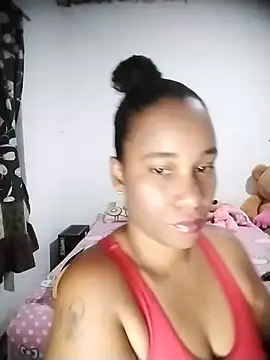 Snapshot of EbonyHorrny chatting on November 4, 2025, 12:20 pm EbonyHorrny online show from November 4, 2025, 12:20 pm