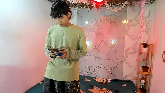 Snapshot of Bastian_boyshot77 chatting on July 12, 2026, 1:12 pm Bastian boyshot77 online show from July 12, 2026, 1:12 pm