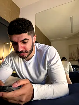 AxelThompson  online show from November 15, 2025, 12:09 pm