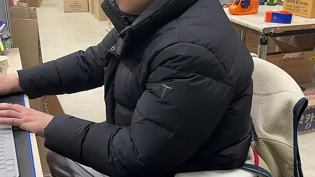 suwonsub online show from February 21, 2026, 11:40 pm