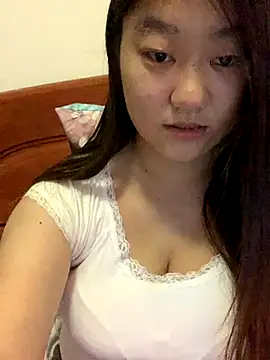 Snapshot of xialuo25 chatting on November 2, 2025, 12:37 am xialuo25 online show from November 2, 2025, 12:37 am