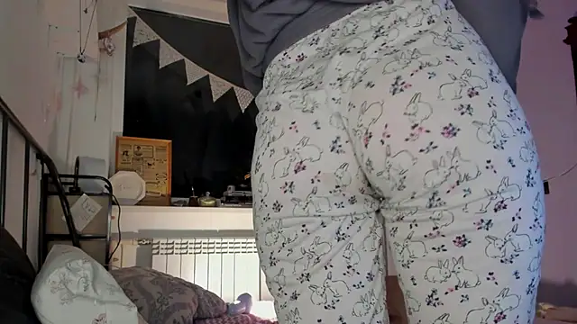 Snapshot of _CuteAsFuck_ chatting on February 8, 2026, 1:42 pm CuteAsFuck online show from February 8, 2026, 1:42 pm