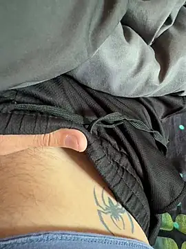 TWINKKK69 online show from July 8, 2026, 12:28 pm