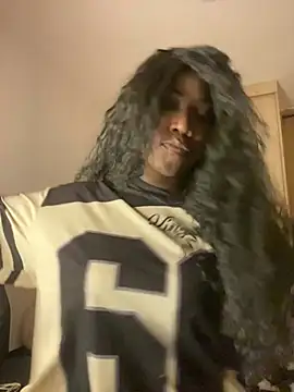 Alexia 24 online show from April 2, 2026, 12:18 am