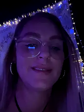 BossMomma0387 online show from September 10, 2025, 3:27 am