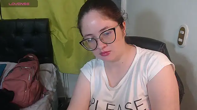 KrystalAdams online show from April 9, 2026, 1:17 pm