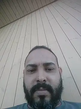 Snapshot of jfgustavo001 chatting on July 20, 2026, 3:47 pm jfgustavo001 online show from July 20, 2026, 3:47 pm