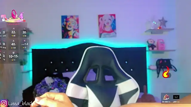 Snapshot of Luna_blackk chatting on October 3, 2025, 9:05 pm Luna blackk online show from October 3, 2025, 9:05 pm