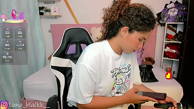 Luna blackk online show from January 31, 2026, 9:02 pm