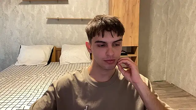 elliot scott online show from September 9, 2025, 12:25 pm