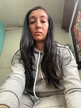 Snapshot of SALOME_KORLAND chatting on February 17, 2026, 5:43 pm SALOME KORLAND online show from February 17, 2026, 5:43 pm