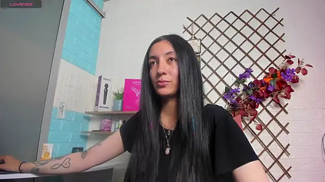 Snapshot of SALOME_KORLAND chatting on June 27, 2026, 7:31 pm SALOME KORLAND online show from June 27, 2026, 7:31 pm